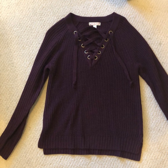 Cross tie Sweater - Picture 3 of 4